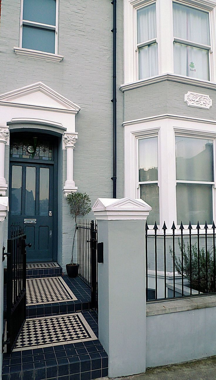 Painted Victorian terrace front in the UK
